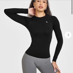 Oner Active Black Long Sleeve Women's Tee
